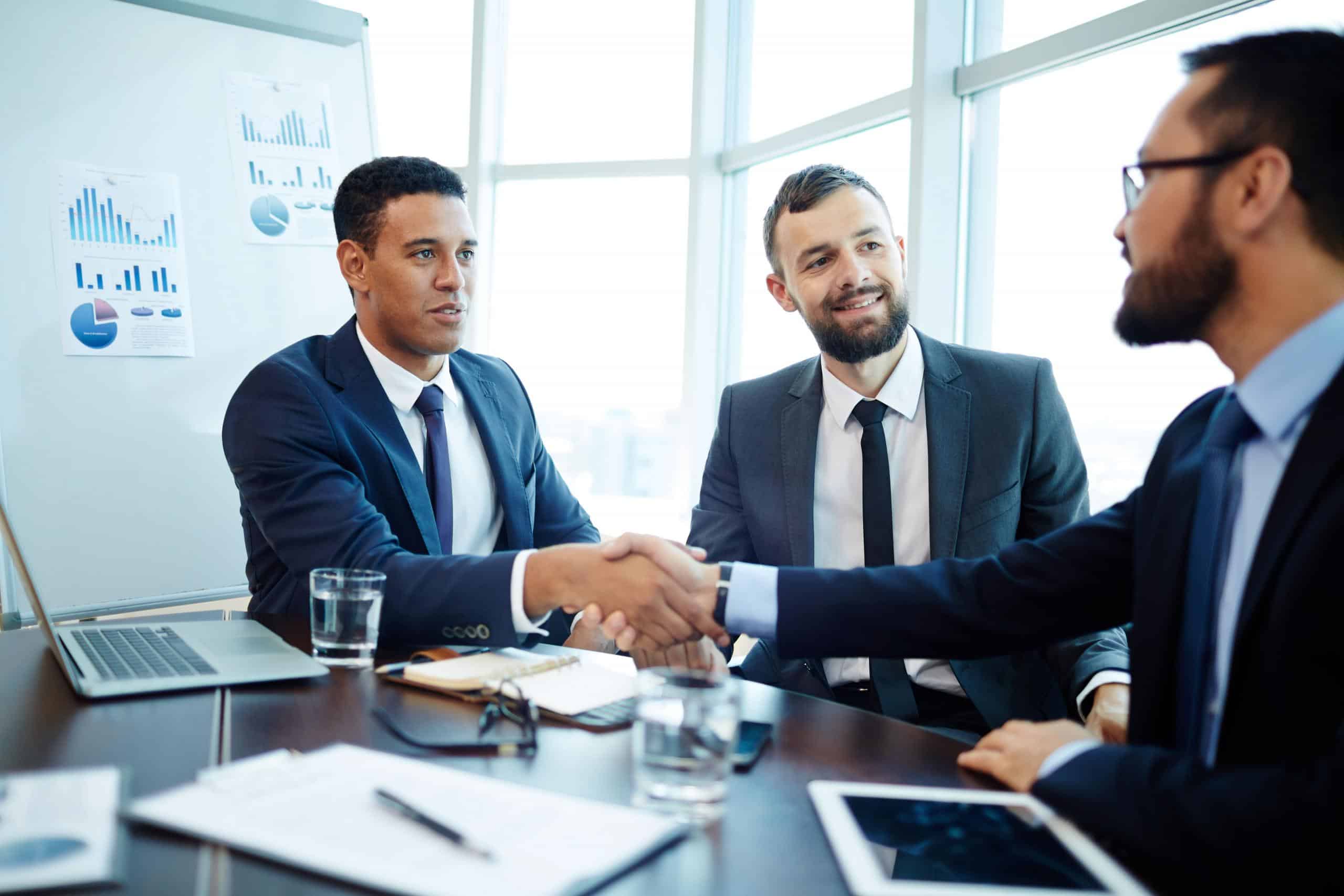 B2B-Vertrieb mit Trigger Events: Mehr Termine durch relevante Anlässe. Personalisierte Ansprache im Outreach steigert Leadgenerierung und Conversion.